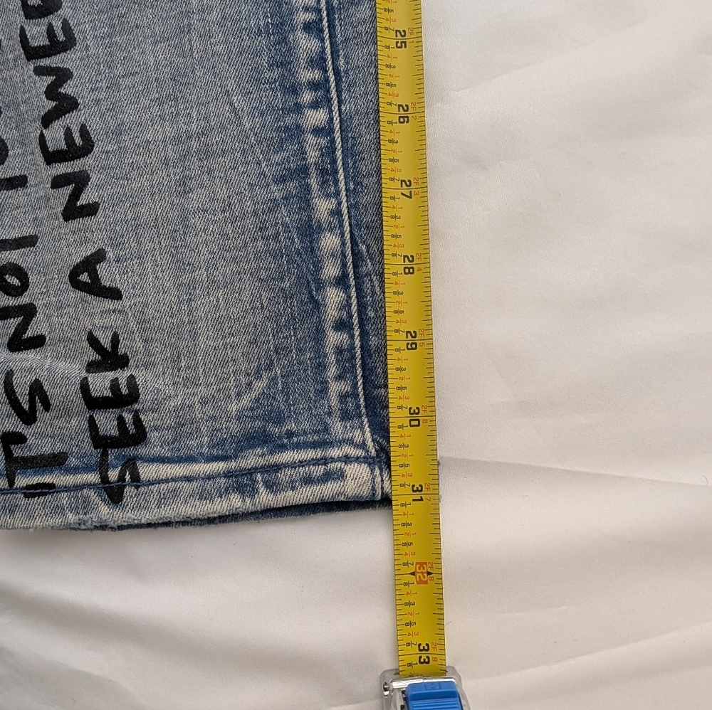 Stylish Graphic Denim Jeans Set - Black and Gray - Picture 10 of 10